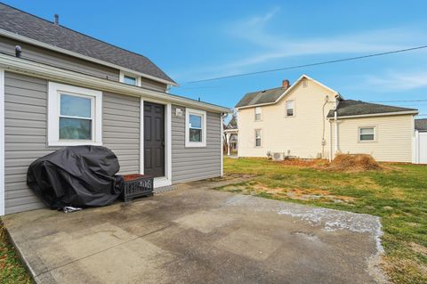 Tiny photo for 869 E Mulberry Street, Lancaster, OH 43130 (MLS # 226003025)