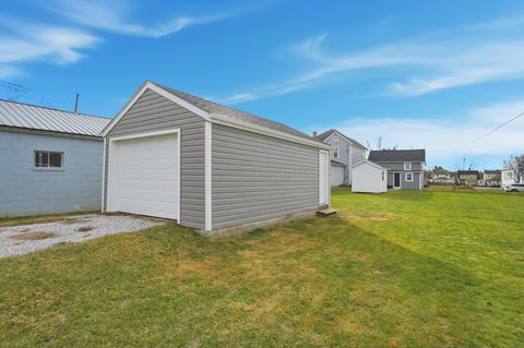 Tiny photo for 869 E Mulberry Street, Lancaster, OH 43130 (MLS # 226003025)