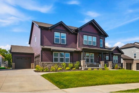 Photo of 1302 Blueberry, Grove City, OH 43123 (MLS # 226025768)