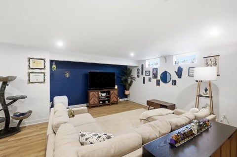 Tiny photo for 1302 Blueberry, Grove City, OH 43123 (MLS # 226025768)
