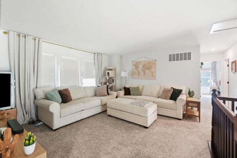 Tiny photo for 1302 Blueberry, Grove City, OH 43123 (MLS # 226025768)