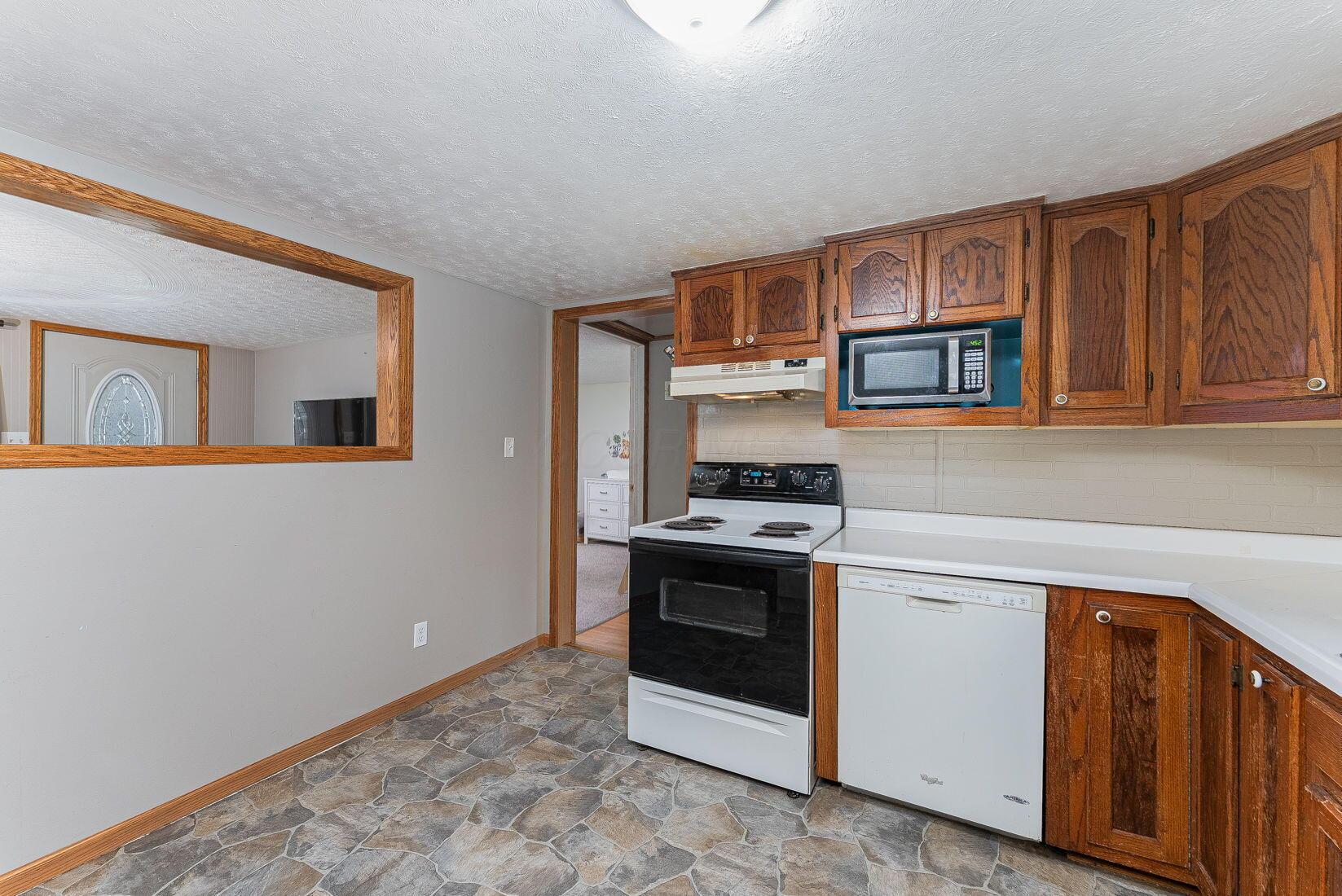 1227 N Trimble Road, Mansfield, Ohio image 21