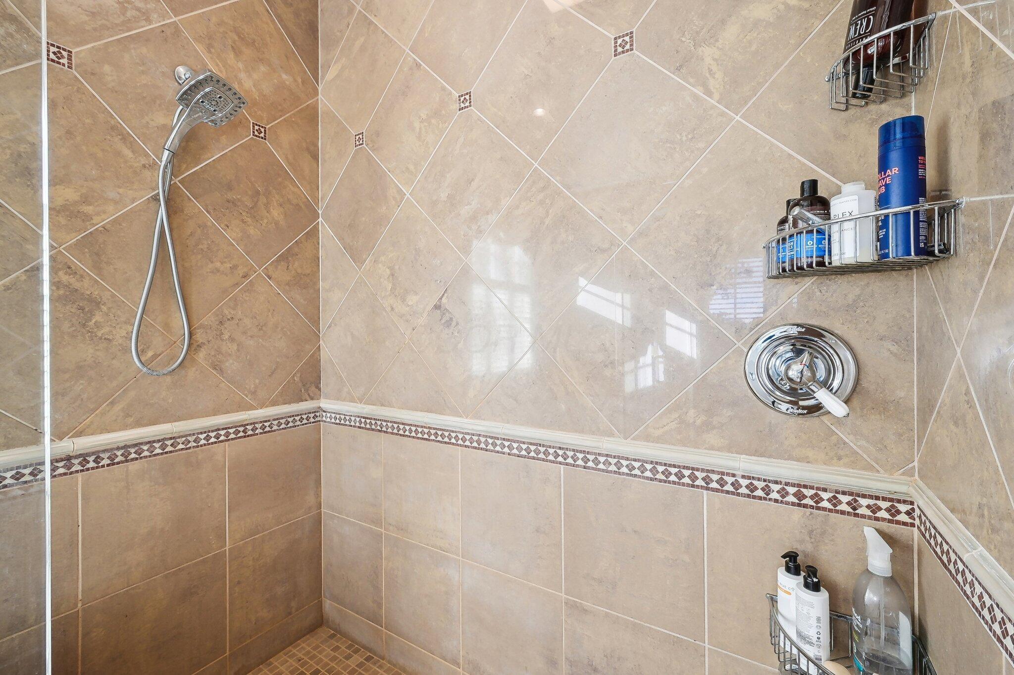 1424 Greenbrier Drive, Mount Vernon, Ohio image 38