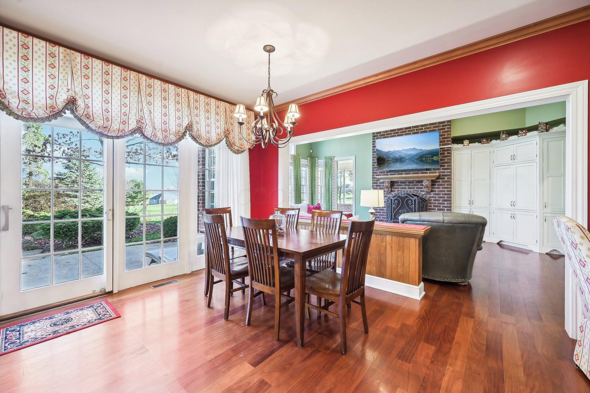 1424 Greenbrier Drive, Mount Vernon, Ohio image 11
