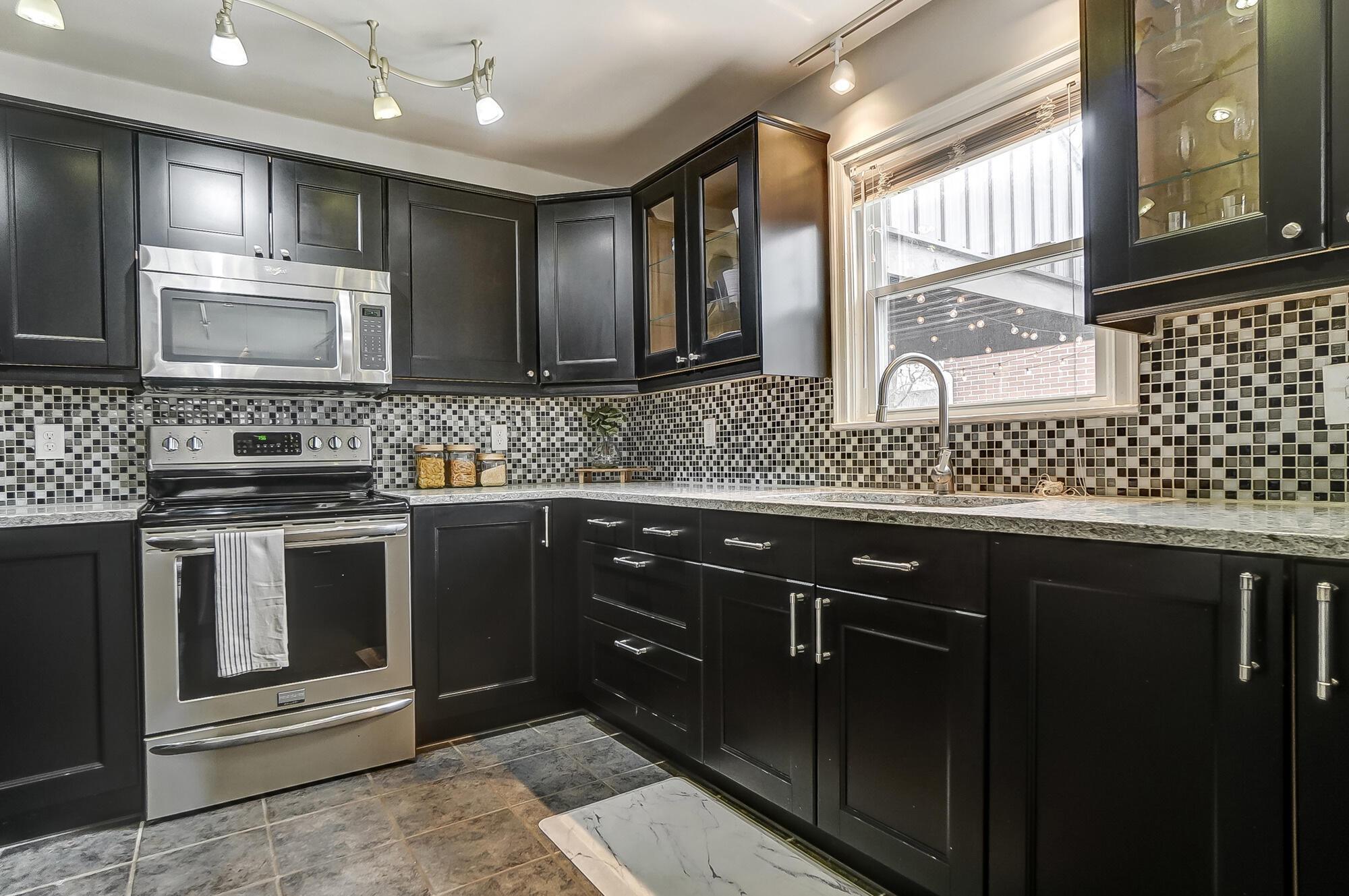 351 N Broadmoor Boulevard, Springfield, Ohio image 19
