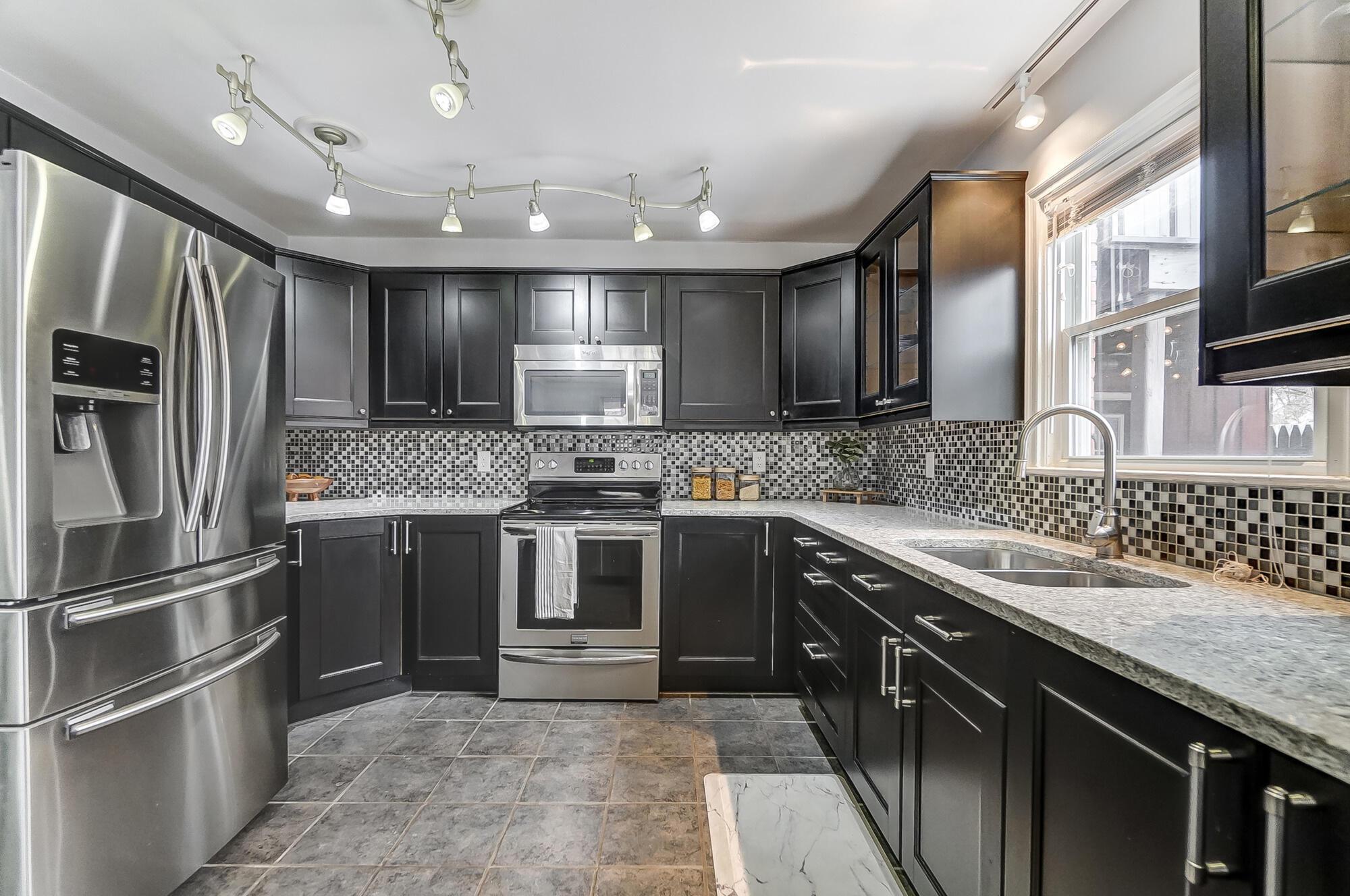 351 N Broadmoor Boulevard, Springfield, Ohio image 20