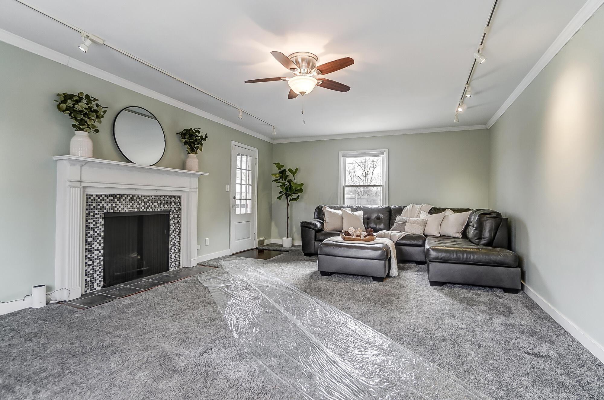 351 N Broadmoor Boulevard, Springfield, Ohio image 8