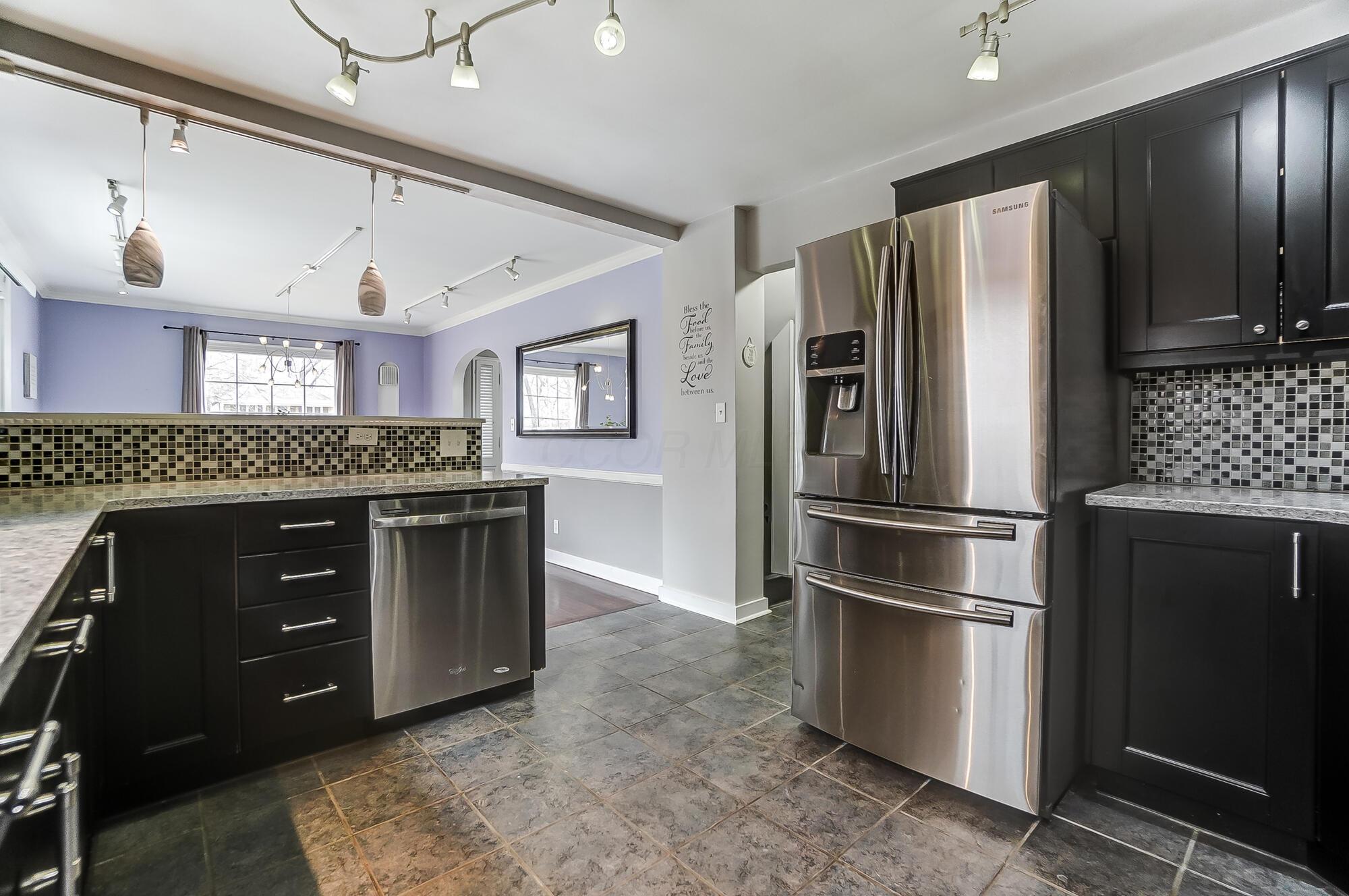 351 N Broadmoor Boulevard, Springfield, Ohio image 23