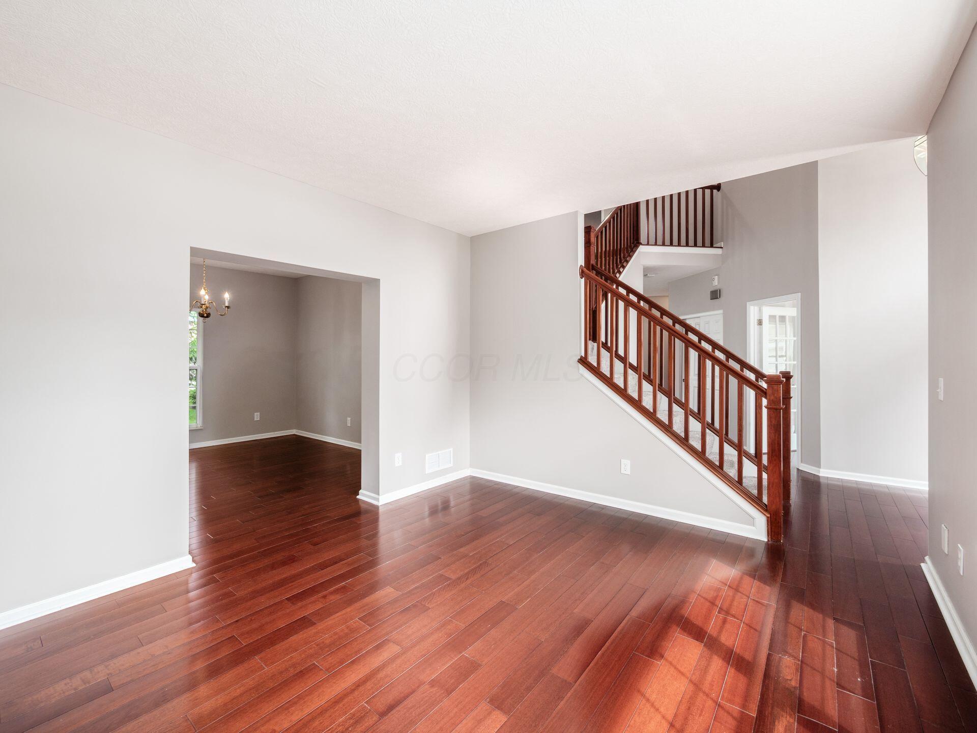 225 Winter Hill Place, Powell, Ohio image 9