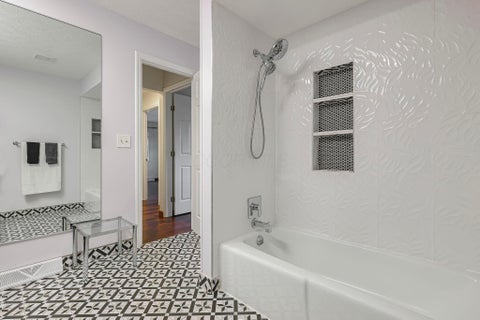 Tiny photo for 3085 Palomar Avenue, Columbus, OH 43231 (MLS # 226034803)