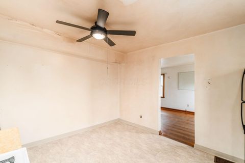 Tiny photo for 1706 Oakwood Avenue, Columbus, OH 43207 (MLS # 225044504)