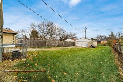 Tiny photo for 1706 Oakwood Avenue, Columbus, OH 43207 (MLS # 225044504)