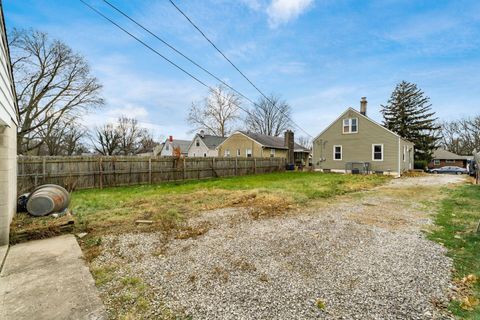 Tiny photo for 1706 Oakwood Avenue, Columbus, OH 43207 (MLS # 225044504)
