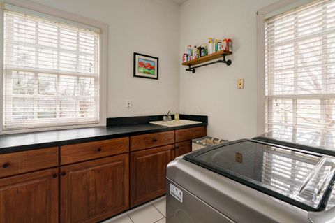 Tiny photo for 6988 Greensward Road, New Albany, OH 43054 (MLS # 226006136)