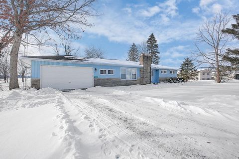 Tiny photo for 1925 Holt Street, Thurston, OH 43157 (MLS # 226003289)