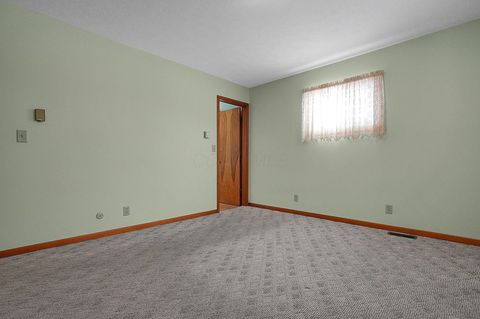 Tiny photo for 1925 Holt Street, Thurston, OH 43157 (MLS # 226003289)