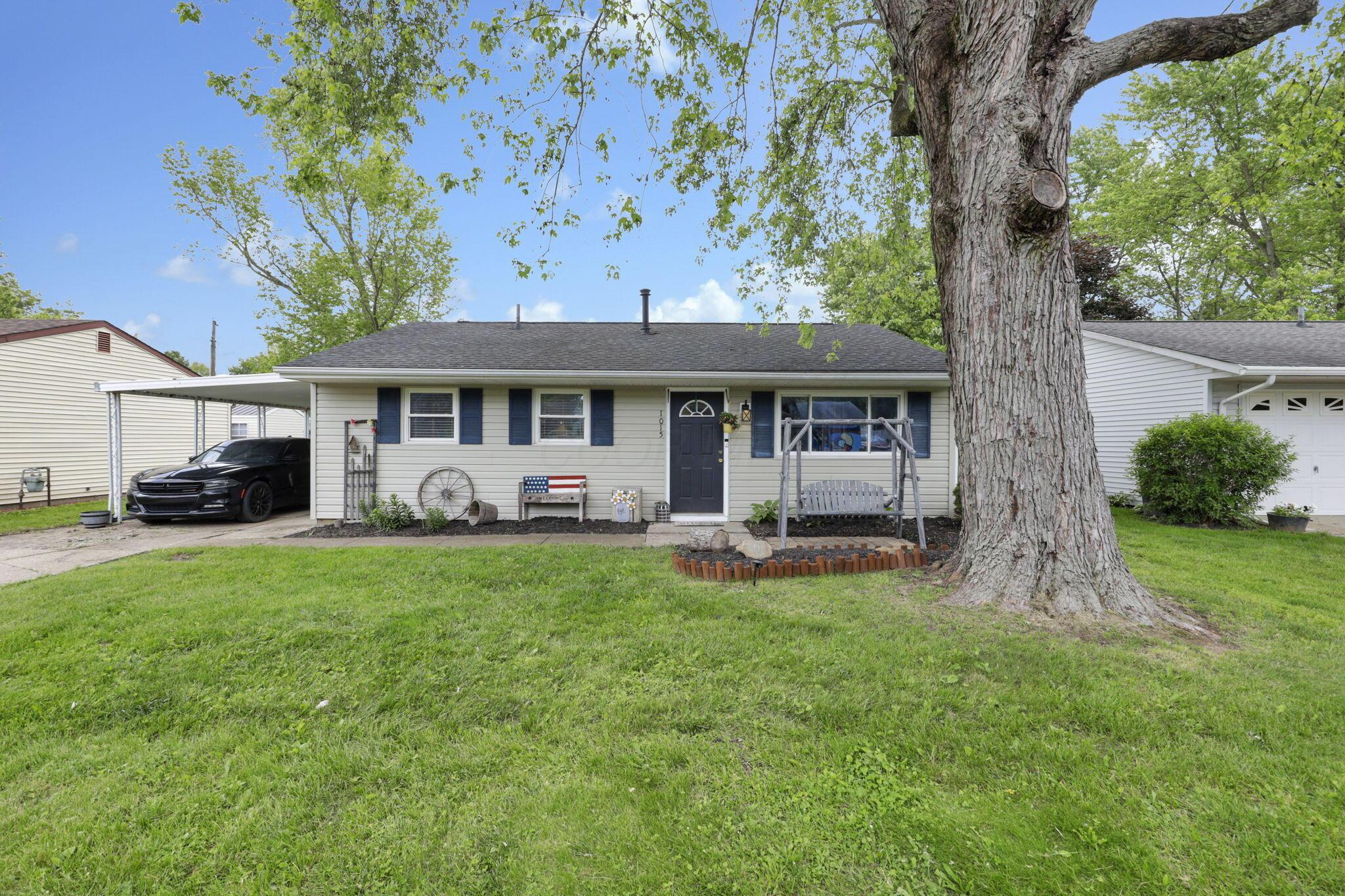 1015 Westview Drive, Hebron, Ohio image 1