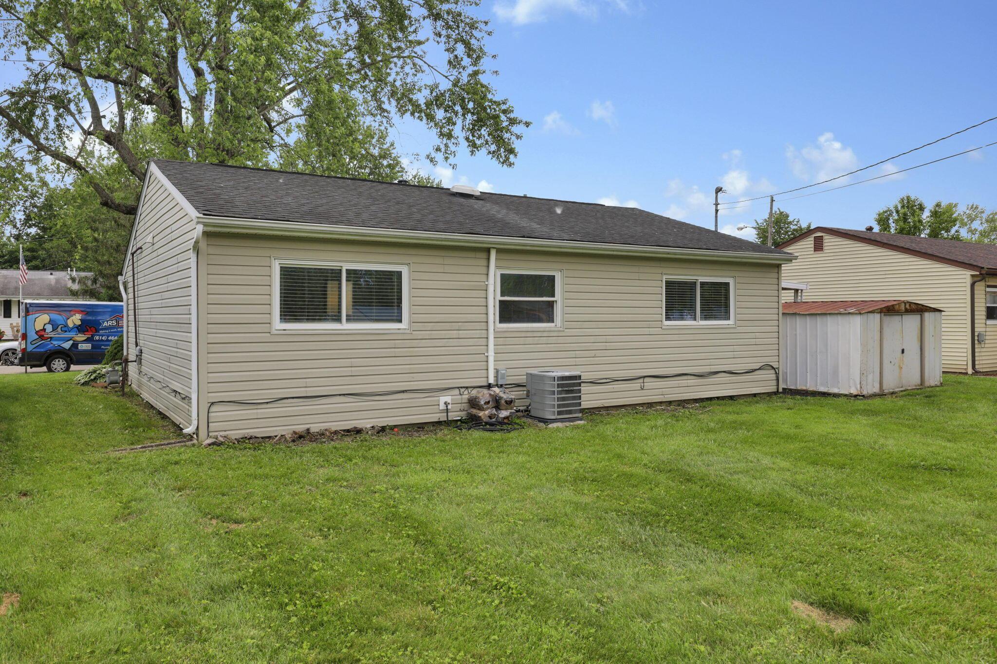 1015 Westview Drive, Hebron, Ohio image 31
