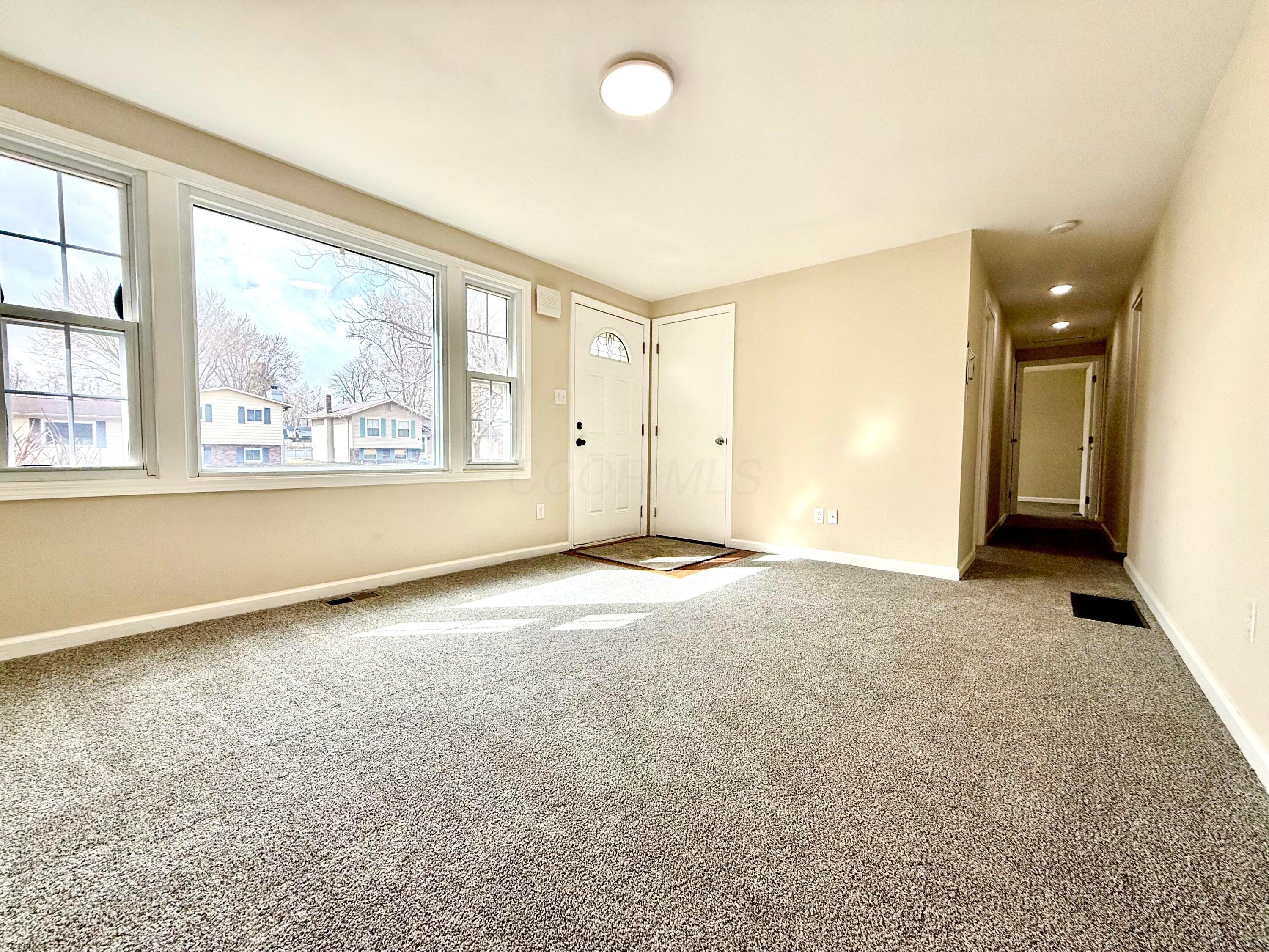2657 Heidelberg Drive, Lancaster, Ohio image 8