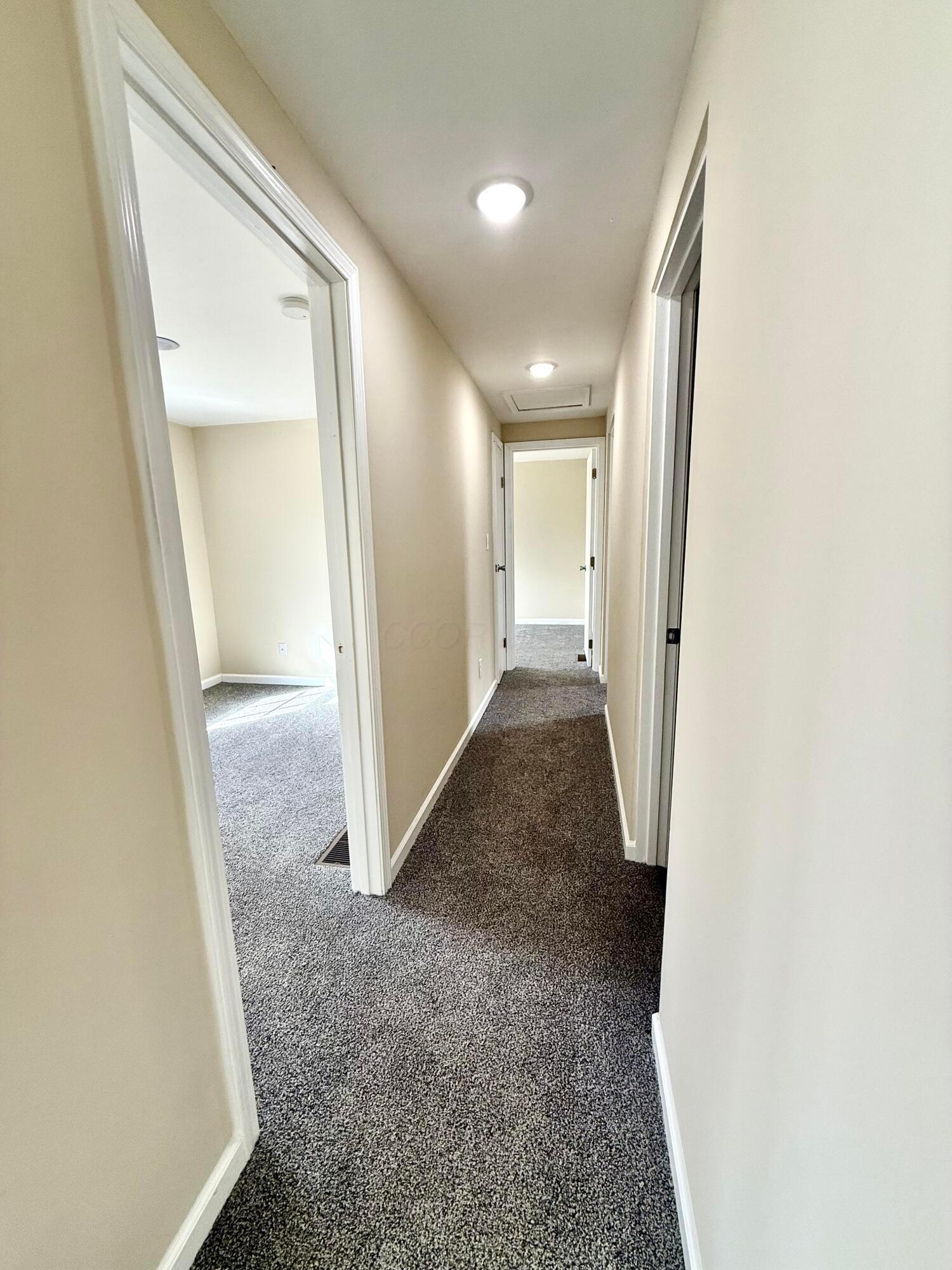 2657 Heidelberg Drive, Lancaster, Ohio image 10