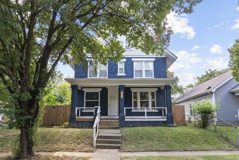 Photo of 137 S Highland Avenue, Columbus, OH 43223 (MLS # 225035298)