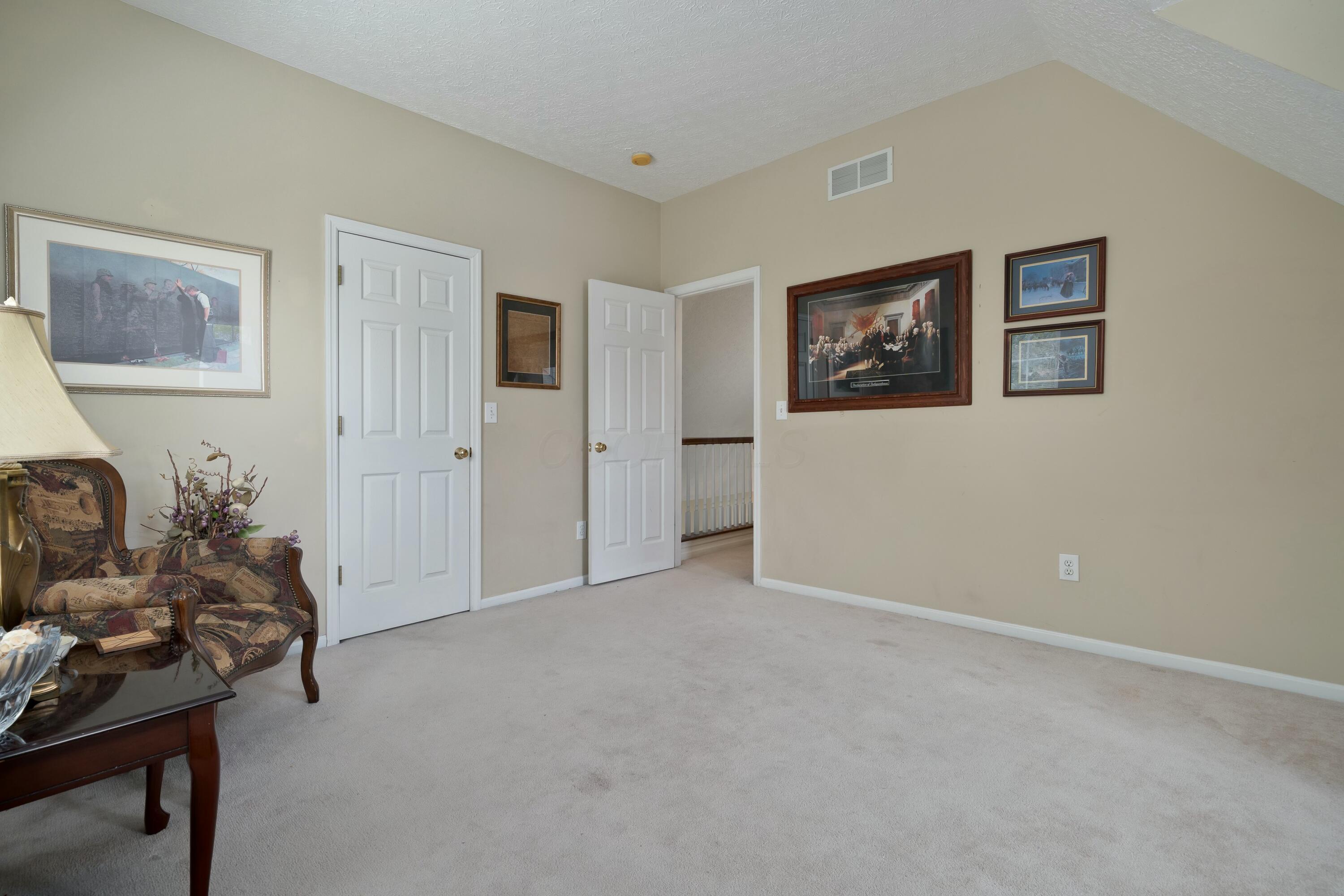 8531 Lazelle Village Drive, Lewis Center, Ohio image 36