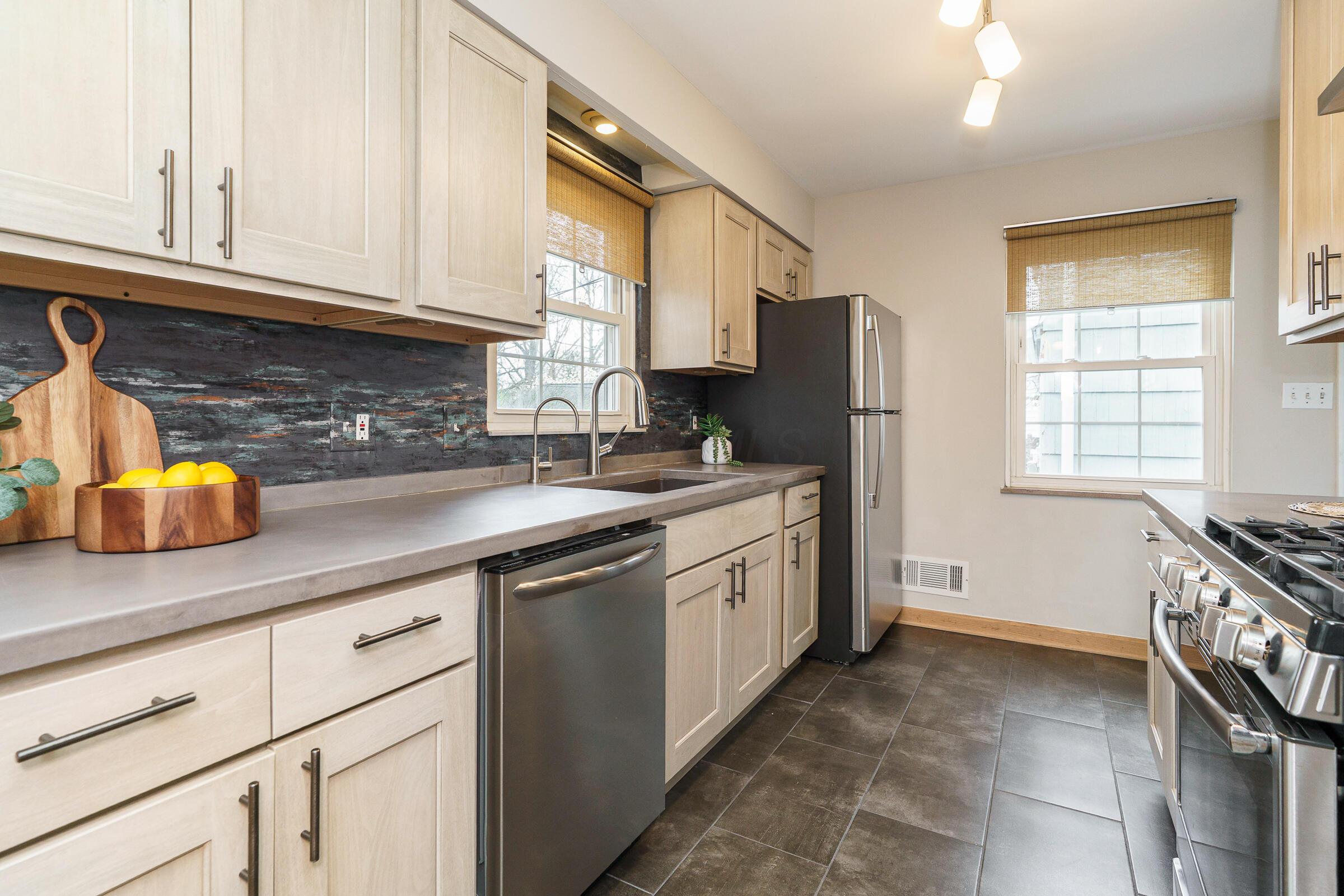 623 E Dominion Boulevard, Columbus, Ohio image 10