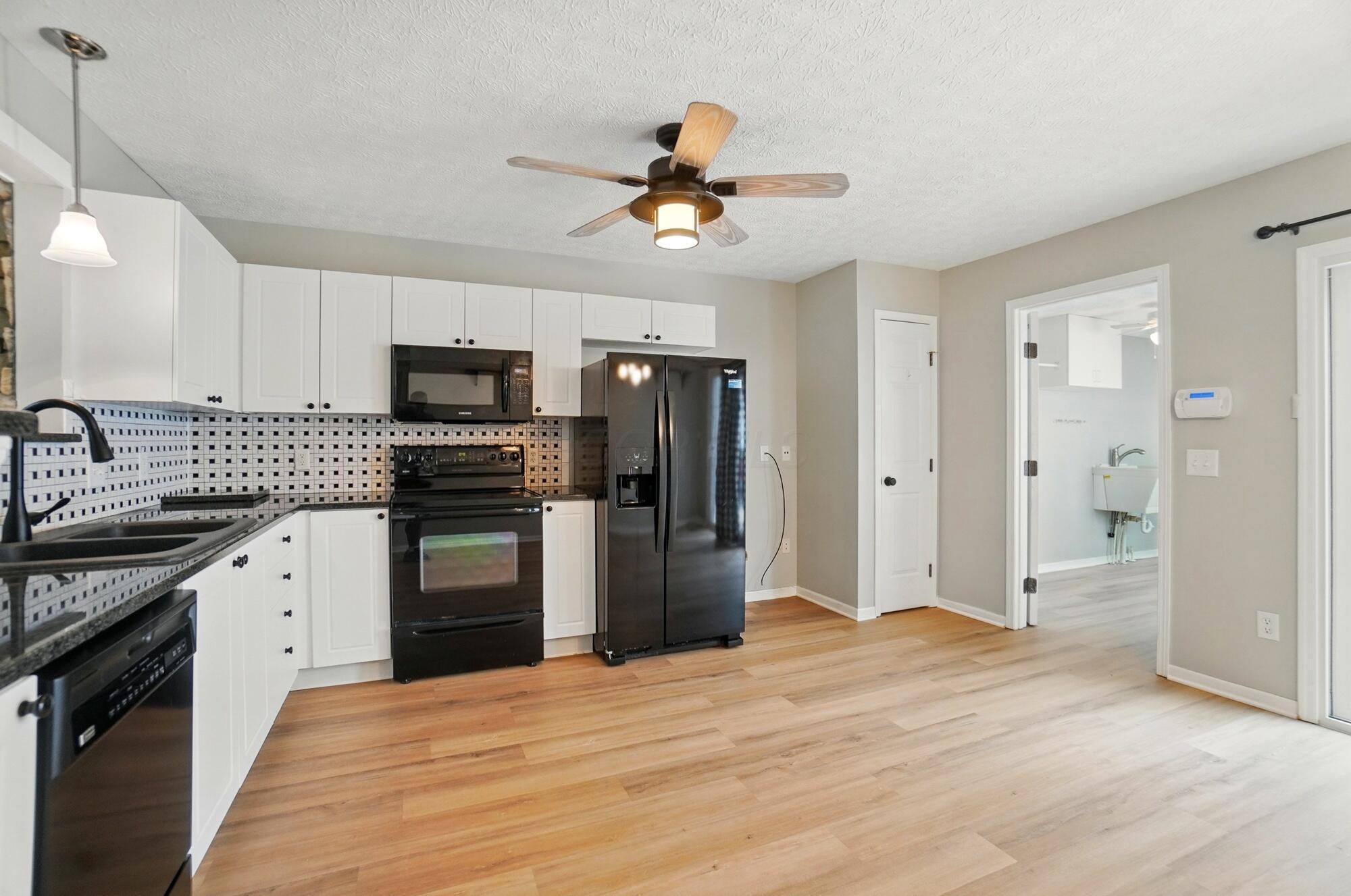 4366 Culburn Park Drive, Grove City, Ohio image 10