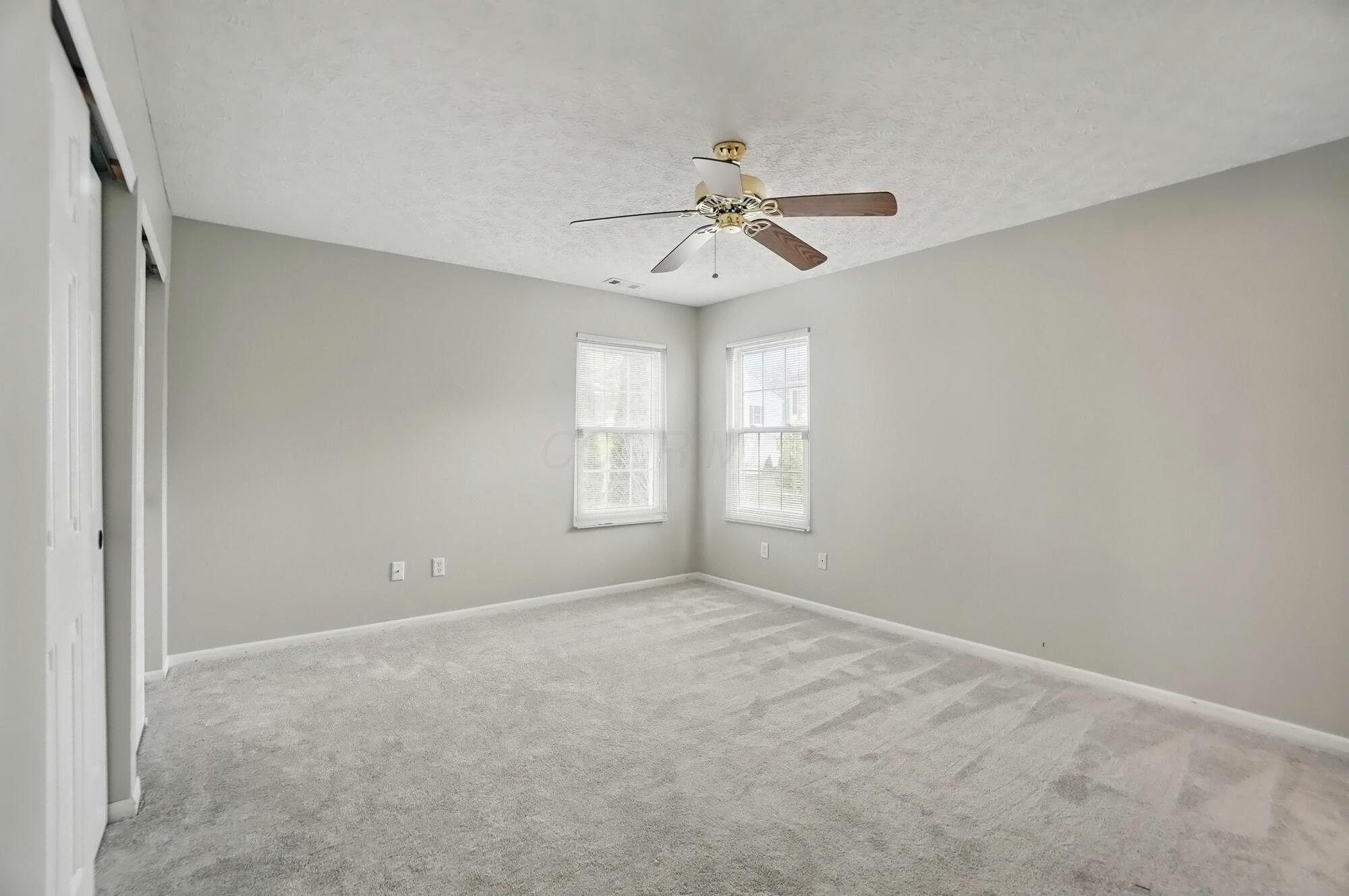 4366 Culburn Park Drive, Grove City, Ohio image 37