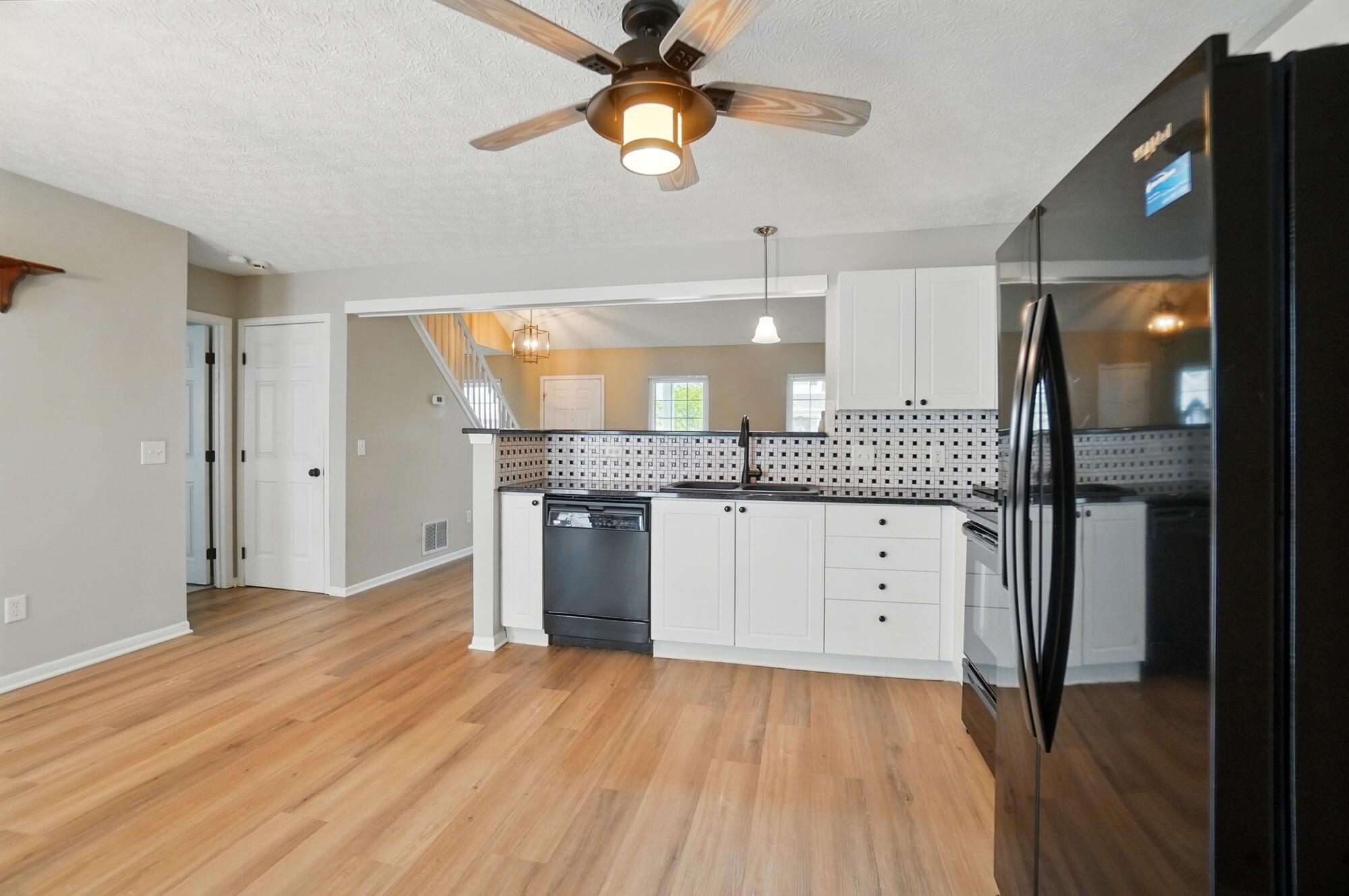4366 Culburn Park Drive, Grove City, Ohio image 12
