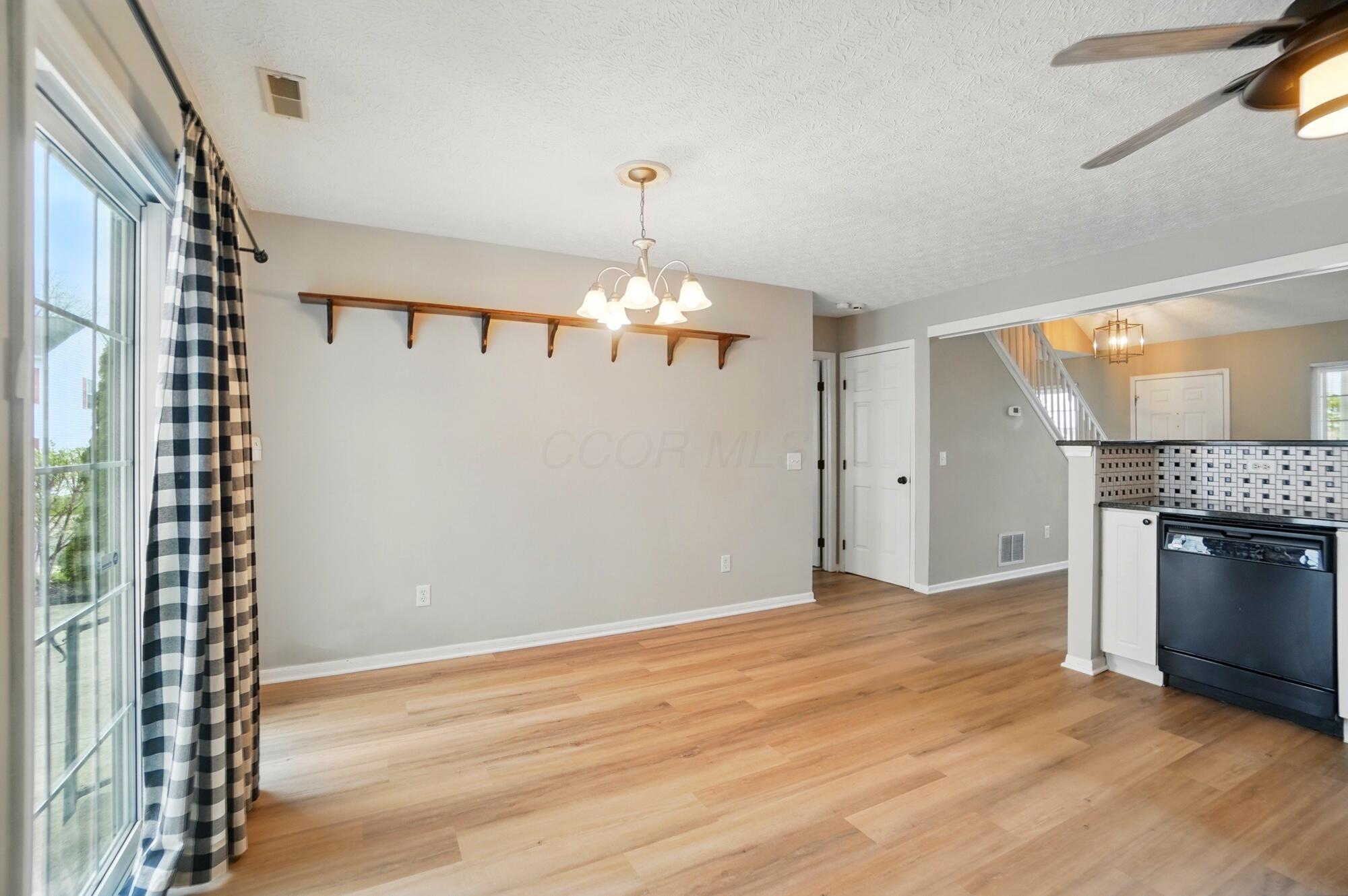 4366 Culburn Park Drive, Grove City, Ohio image 16
