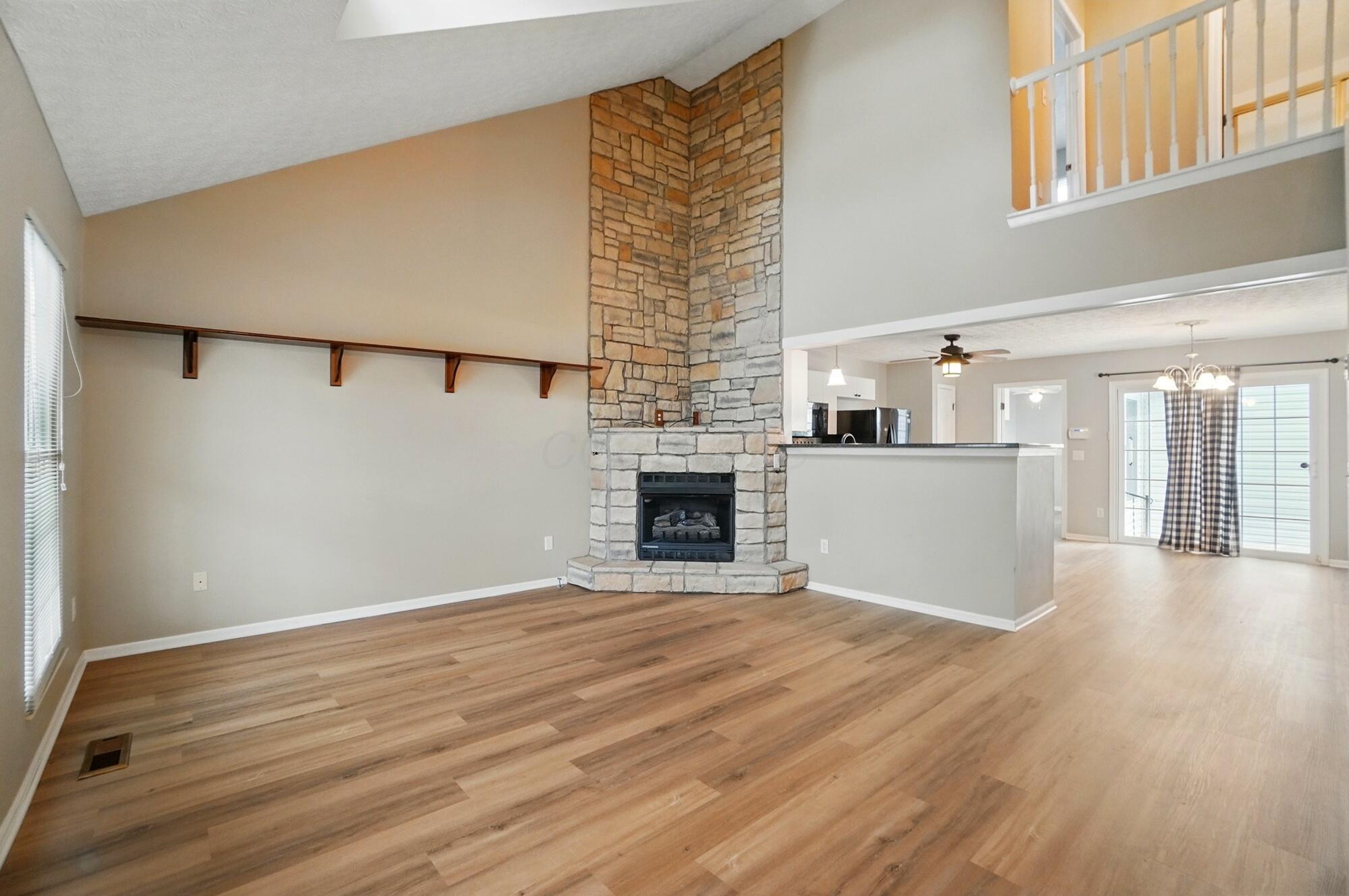 4366 Culburn Park Drive, Grove City, Ohio image 8