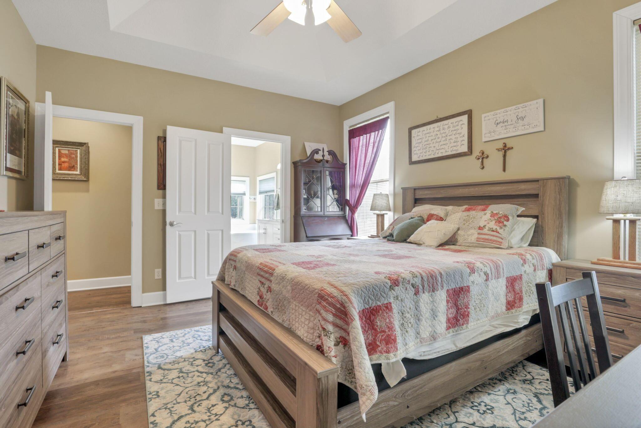 3654 Apple Valley Drive, Howard, Ohio image 22