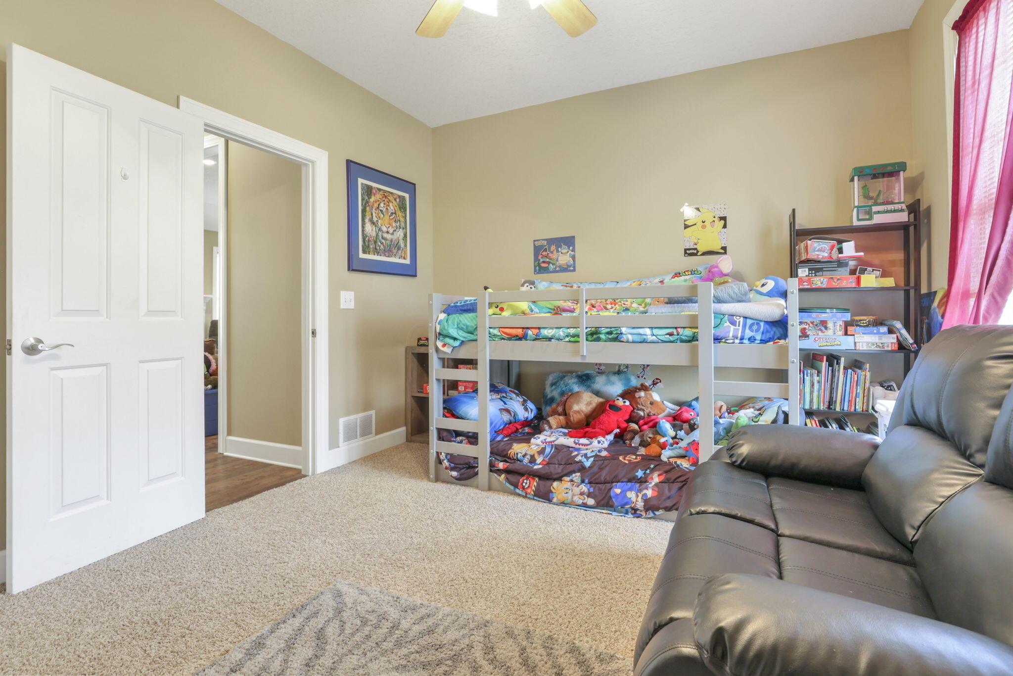 3654 Apple Valley Drive, Howard, Ohio image 34