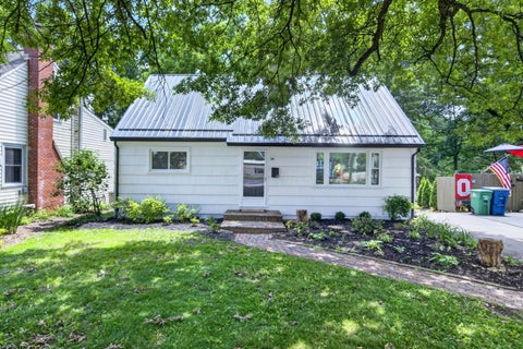 Photo of 35 Mason Avenue, Delaware, OH 43015 (MLS # 226023817)