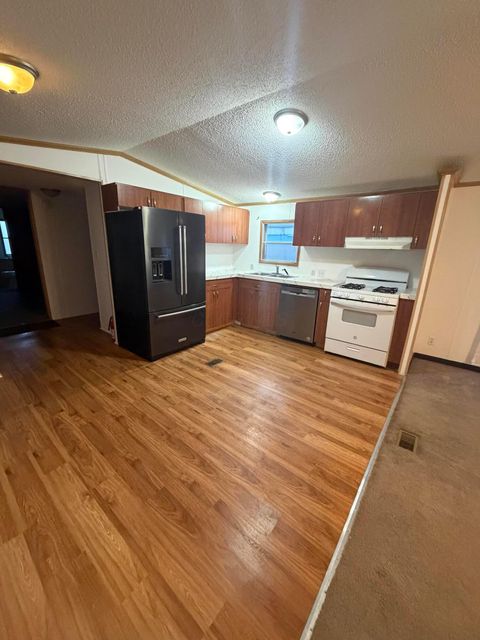 Tiny photo for 1477 Dove Dr Drive, Columbus, OH 43219 (MLS # 226000919)