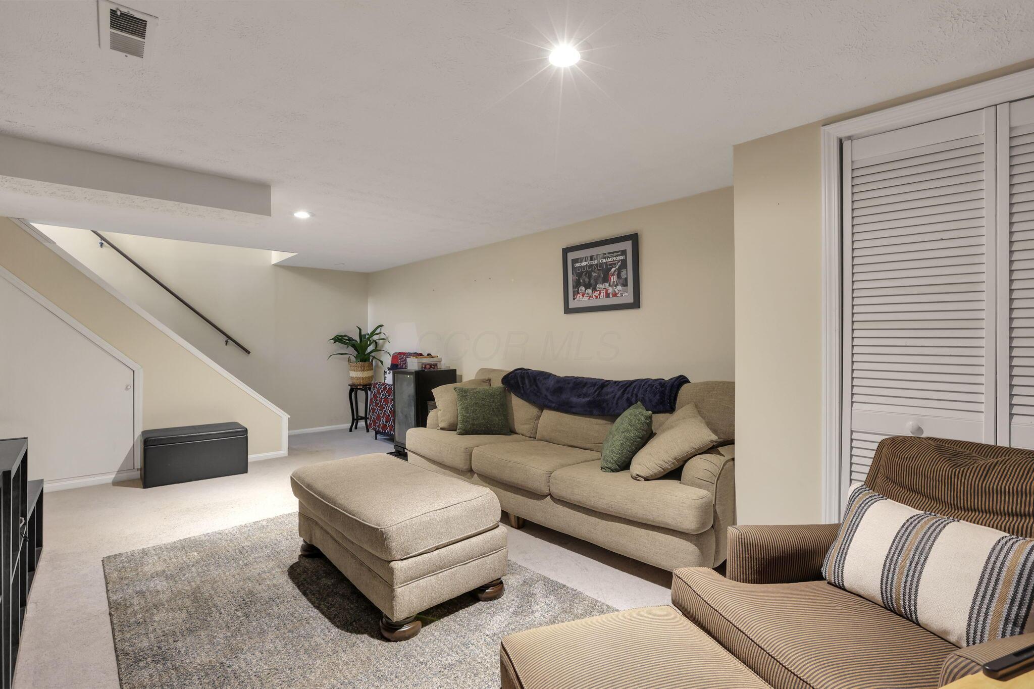 5396 Tara Hill Drive, Dublin, Ohio image 26