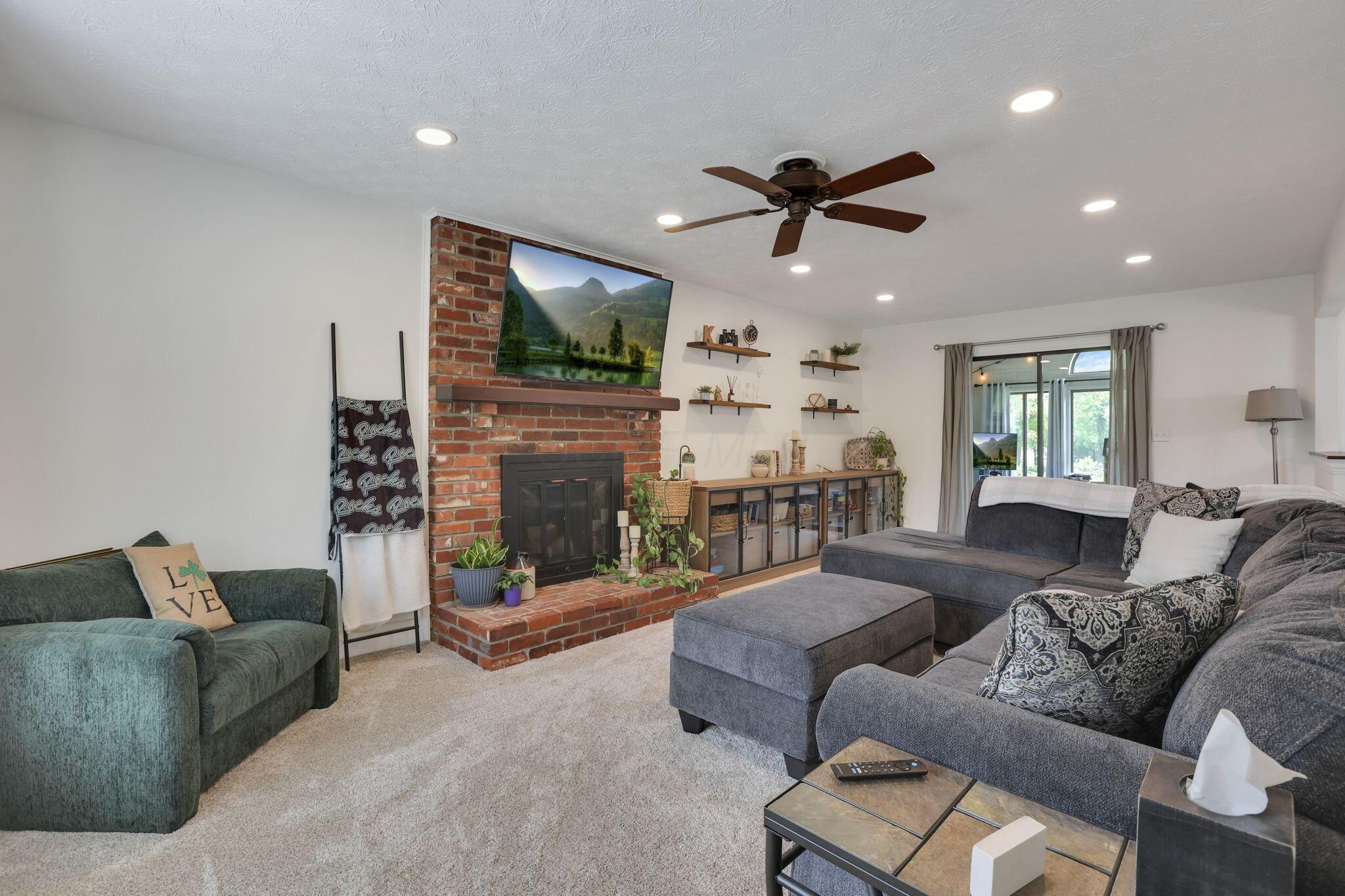 5396 Tara Hill Drive, Dublin, Ohio image 7