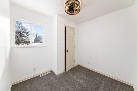 Tiny photo for 5207 Kornwal Drive, Columbus, OH 43232 (MLS # 226002868)