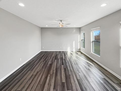 Tiny photo for 24 Erin Hills Road, Commercial Point, OH 43116 (MLS # 226002791)