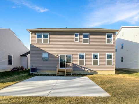 Tiny photo for 24 Erin Hills Road, Commercial Point, OH 43116 (MLS # 226002791)