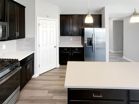 Tiny photo for 24 Erin Hills Road, Commercial Point, OH 43116 (MLS # 226002791)