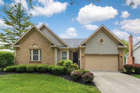 Photo of 6219 Wynford Drive, Dublin, OH 43016 (MLS # 226015511)