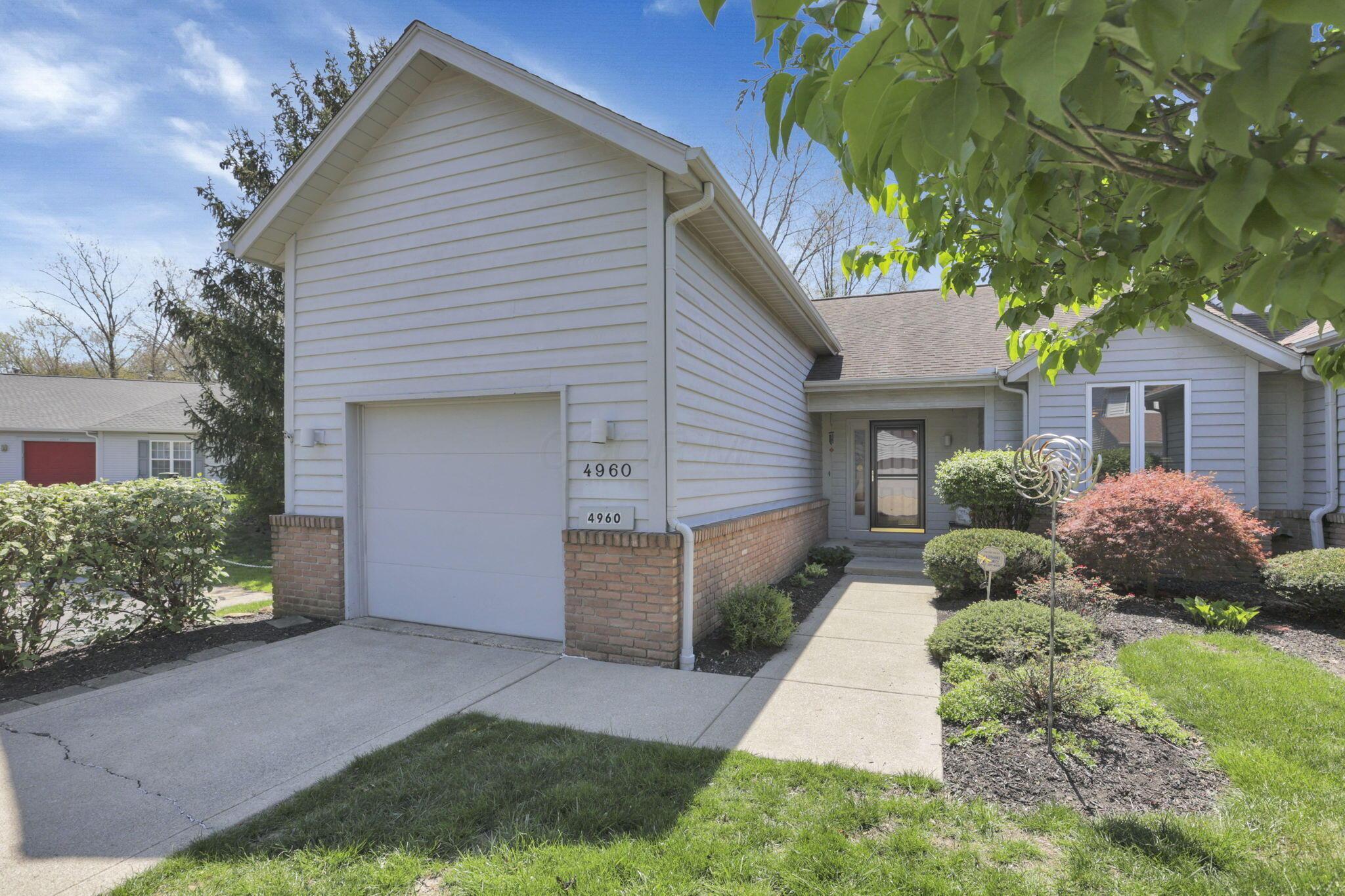 4960 Blendon Pond Drive, Westerville, Ohio image 4