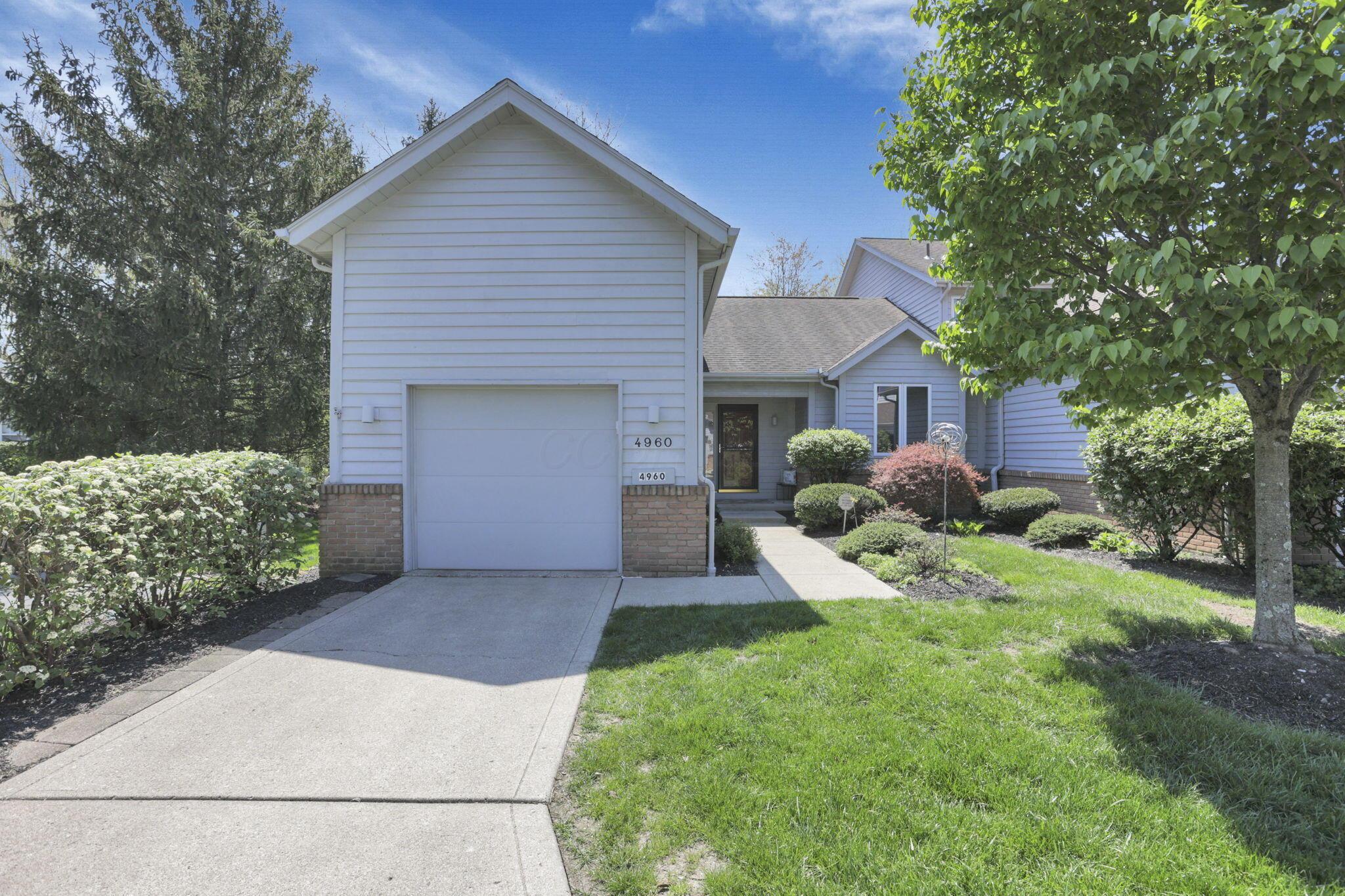 4960 Blendon Pond Drive, Westerville, Ohio image 1