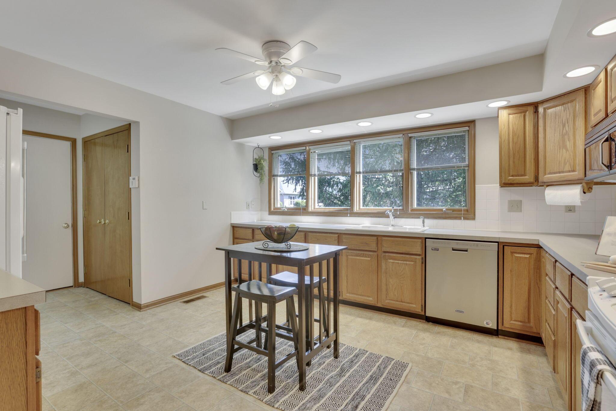 4960 Blendon Pond Drive, Westerville, Ohio image 18