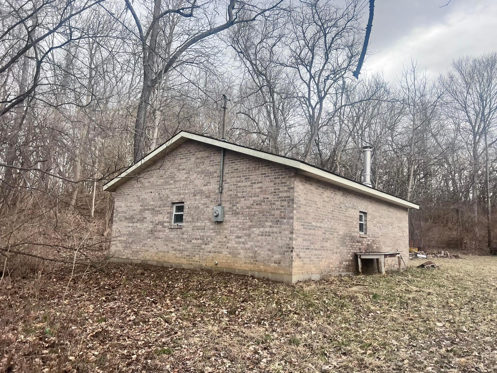6250 Willowdale Road, Springfield, Ohio image 2