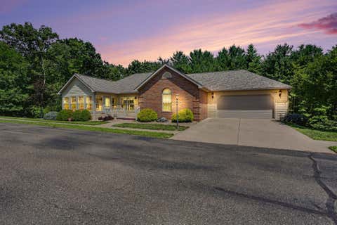 Photo of 548 Edgehill Circle, Logan, OH 43138 (MLS # 226028206)