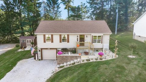 Tiny photo for 209 Fancy Street, Somerset, OH 43783 (MLS # 225038933)