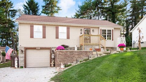 Photo of 209 Fancy Street, Somerset, OH 43783 (MLS # 225038933)